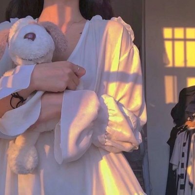 鲨鱼女孩